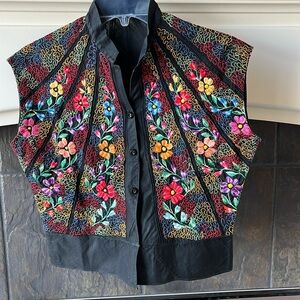 Embroidered floral sleeveless top